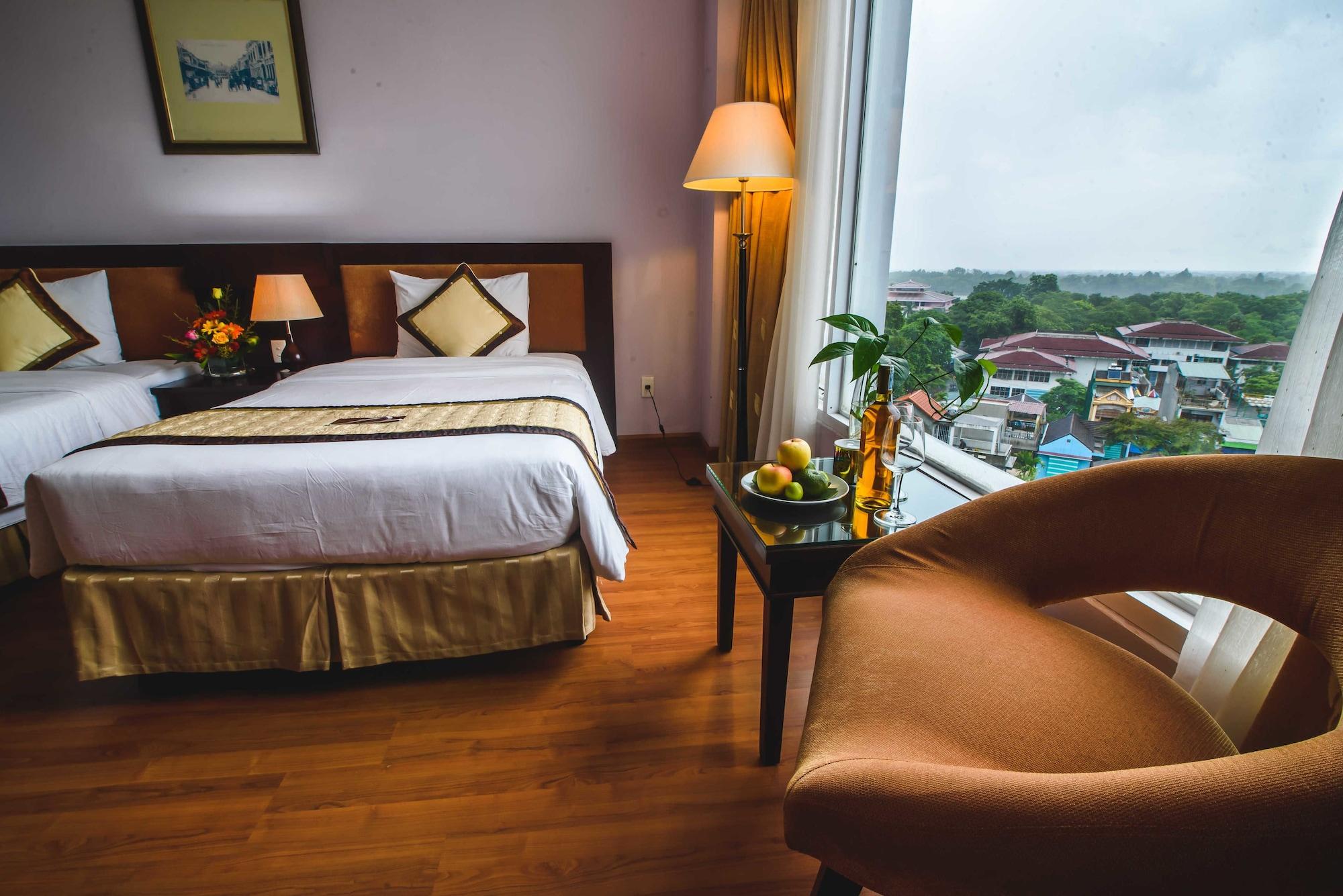 Mondial Hotel Хюэ Экстерьер фото