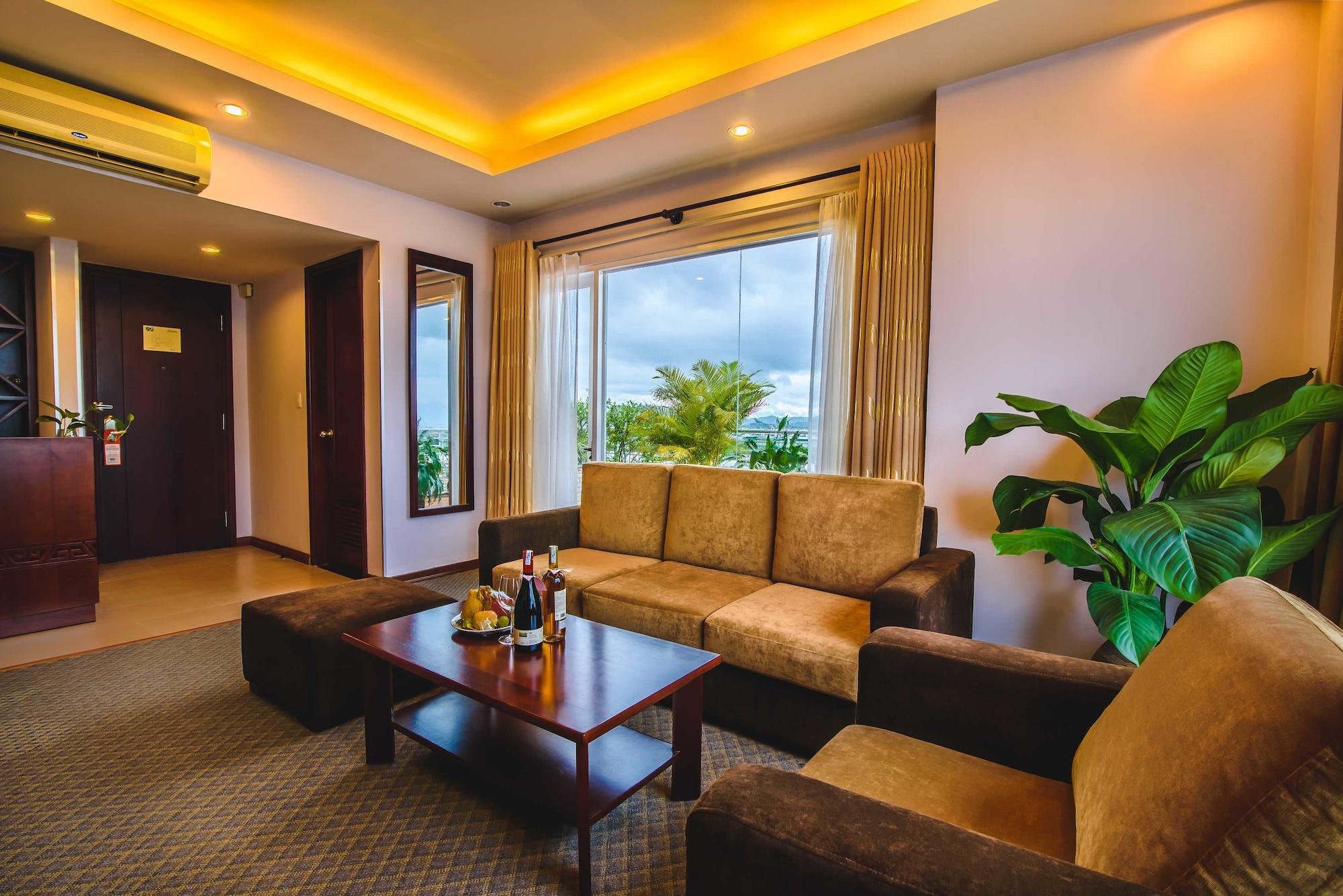 Mondial Hotel Хюэ Экстерьер фото